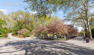 This expansive two-bedroom (convertible three) - photo 15