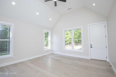 NOW OFFERING SERENE PRIVATE RETREAT- BRAND NEW QUALITY - photo 27