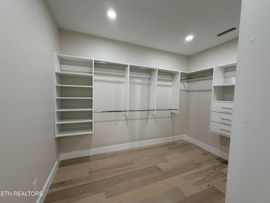 NOW OFFERING SERENE PRIVATE RETREAT- BRAND NEW QUALITY - photo 32