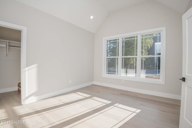 NOW OFFERING SERENE PRIVATE RETREAT- BRAND NEW QUALITY - photo 39