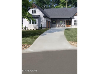 NOW OFFERING SERENE PRIVATE RETREAT- BRAND NEW QUALITY - photo 43
