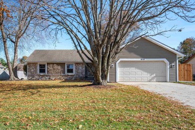 White River Home Sale Pending in Yorktown Indiana