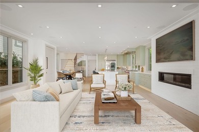 Brand new construction on Balboa Island crowned by a stunning - photo 7