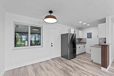 Welcome this Beautiful fully remodeled 3 bedroom 1 bathroom to - photo 9