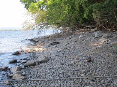 Lake Acreage For Sale in North Hero, Vermont