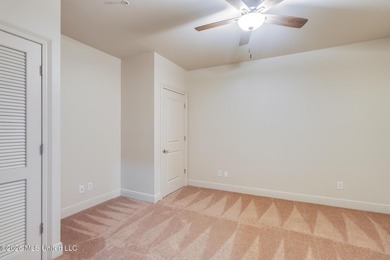 Bright and tranquil bayfront condo featuring 2 bedrooms and 2 - photo 5