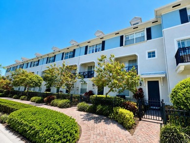 Immaculately Maintained, Like-New 3-Story Townhome In Atlantic - photo 5