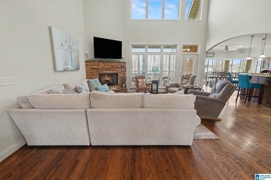 OPEN HOUSE 7/19!! Welcome to lake living on beautiful Lay Lake! - photo 10