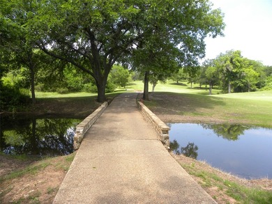 What a lifestyle, golfing, fishing, boating, hiking and all in a - photo 10