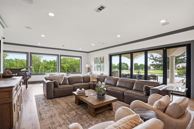 Refined, architectural elegance meets effortless luxury in this - photo 12