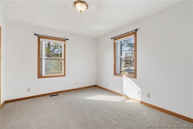 BRAND NEW ROOF!! Situated on 3/4 of an acre in a private setting - photo 15