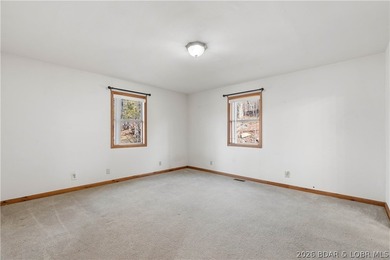 BRAND NEW ROOF!! Situated on 3/4 of an acre in a private setting - photo 17
