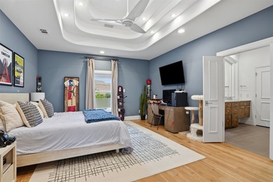 Refined, architectural elegance meets effortless luxury in this - photo 20