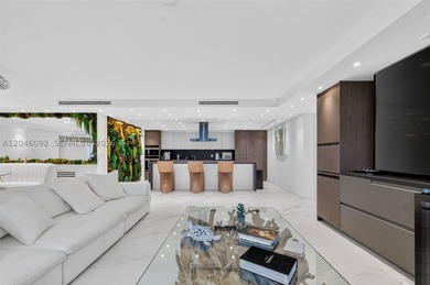One-of-a-kind turnkey oceanfront compound at the iconic Roney - photo 2