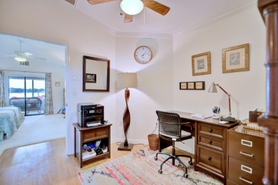Stunning Lake House with Amenities - photo 21