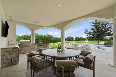 Refined, architectural elegance meets effortless luxury in this - photo 33
