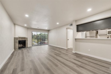 Welcome to a lifestyle of comfort and convenience. This charming