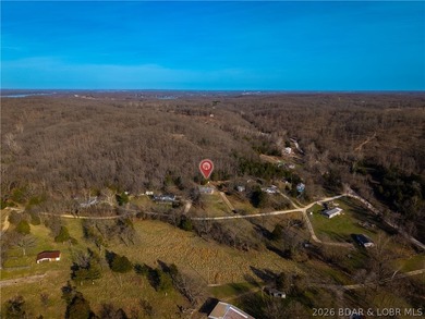 BRAND NEW ROOF!! Situated on 3/4 of an acre in a private setting - photo 39