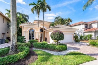Lake Home For Sale in Delray Beach, Florida