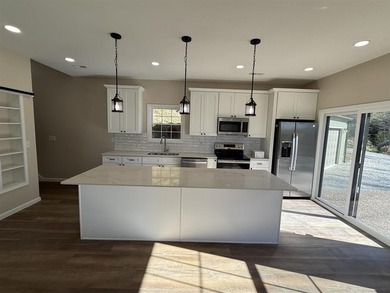Brand New Waterfront home in the desirable Stargazer - photo 16