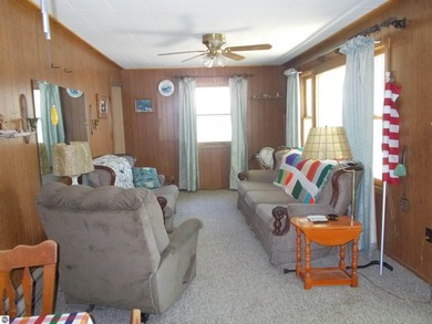 Now is your chance to have an affordable cottage on the lake. No - photo 10