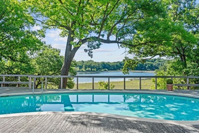 Commanding 180-degree views across Lake Marion and Robinson Bay - photo 2