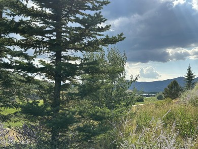 Tuhaye is one of Utah's finest exclusive communities, offering a - photo 14