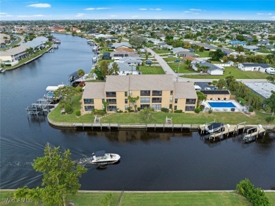 Cape Coral Lakes Area Condo For Sale in Cape Coral Florida