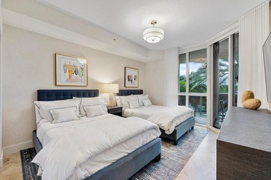Furnished, elegant and thoughtfully designed Reverse Fairmont in - photo 17