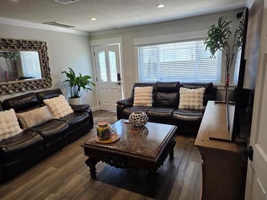 This 1,616 sq. ft. home in San Jose sits on a 6,732 sq. ft. lot - photo 2