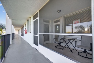 Waterfront living at its finest - spacious 1-bedroom, 1-bath - photo 5