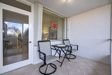 Waterfront living at its finest - spacious 1-bedroom, 1-bath - photo 6