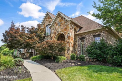 Welcome to Montgomery Cove, one of Knoxville's most sought after - photo 4