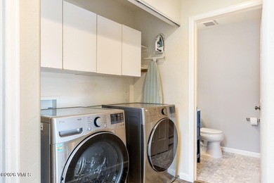 Beautiful, sun-filled 3-bedroom townhome in the heart of Lower - photo 14