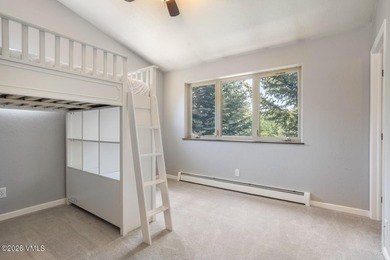 Beautiful, sun-filled 3-bedroom townhome in the heart of Lower - photo 24