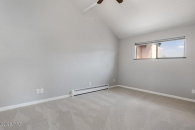 Beautiful, sun-filled 3-bedroom townhome in the heart of Lower - photo 27
