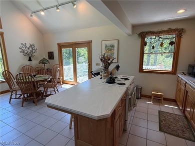 Being Sold TURNKEY! When you walk through the front door your - photo 28