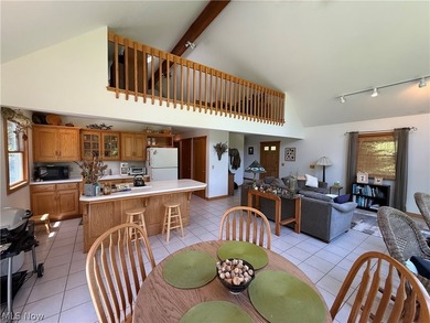 Being Sold TURNKEY! When you walk through the front door your - photo 32