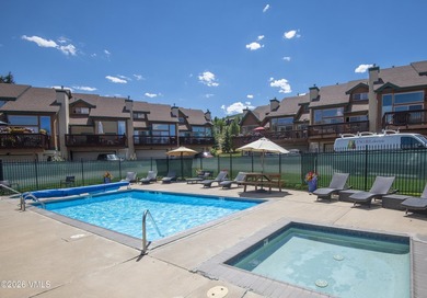 Beautiful, sun-filled 3-bedroom townhome in the heart of Lower - photo 36