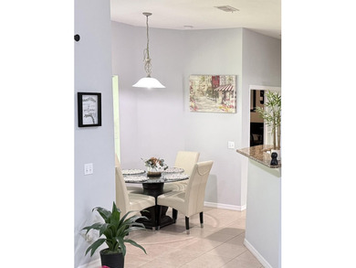 Beautiful 4-Bedroom/3 Bath and Den Home on a Private Lot - - photo 9