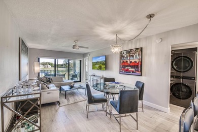 Step into this bright, move-in-ready 2BR/2BA condo in the heart - photo 4