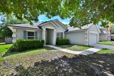 Move in ready home with minor upgrades priced to Sell - photo 3