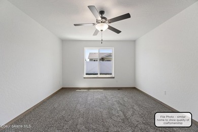 Beautiful accented homes with vaulted great room ceilings per - photo 14