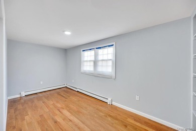 Welcome to this beautifully renovated 6-bedroom, 2-bath Colonial - photo 16