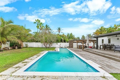 Step into refined living in this impeccably upgraded two bedroom - photo 23
