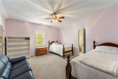 Welcome to your own private retreat, nestled on nearly 20 acres - photo 34