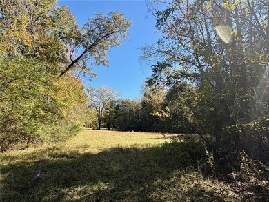 Welcome to your own private retreat, nestled on nearly 20 acres - photo 50