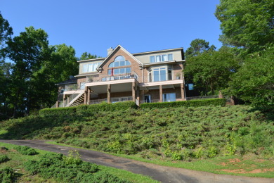 Custom Executive Home! - Lake Home For Sale in Ridgeway, South Carolina