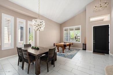 Beautifully updated 4-bedroom + loft, 3-bath residence offering - photo 4