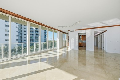 Exceptional two-bedroom, two-and-one-half-bath corner residence - photo 5